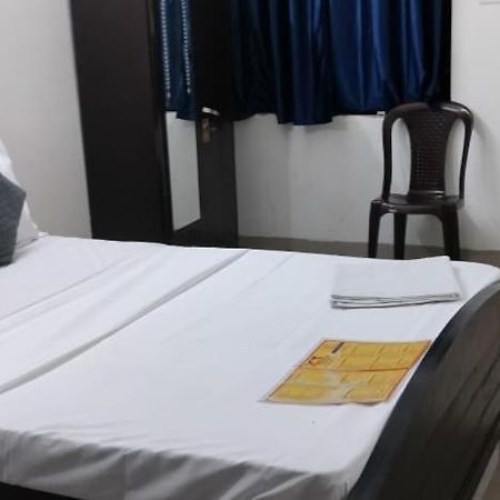 Hotel Explorer Калангуте Екстериор снимка